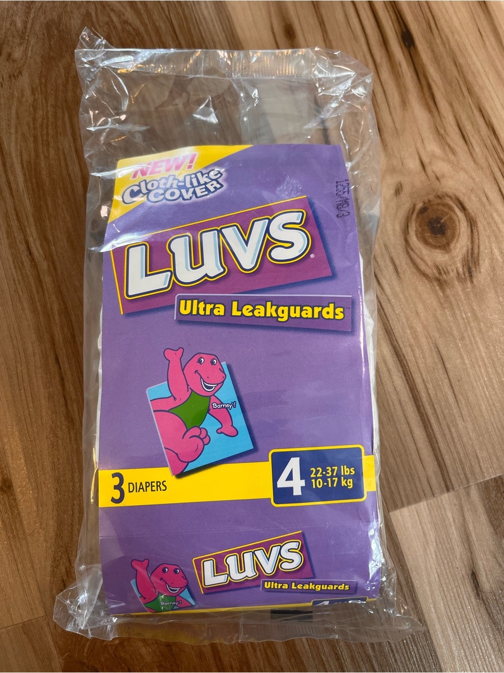 NOS Sealed Vintage Barney Diapers Luvs Size 4 3 Pack Unopened 2001 New (1792)